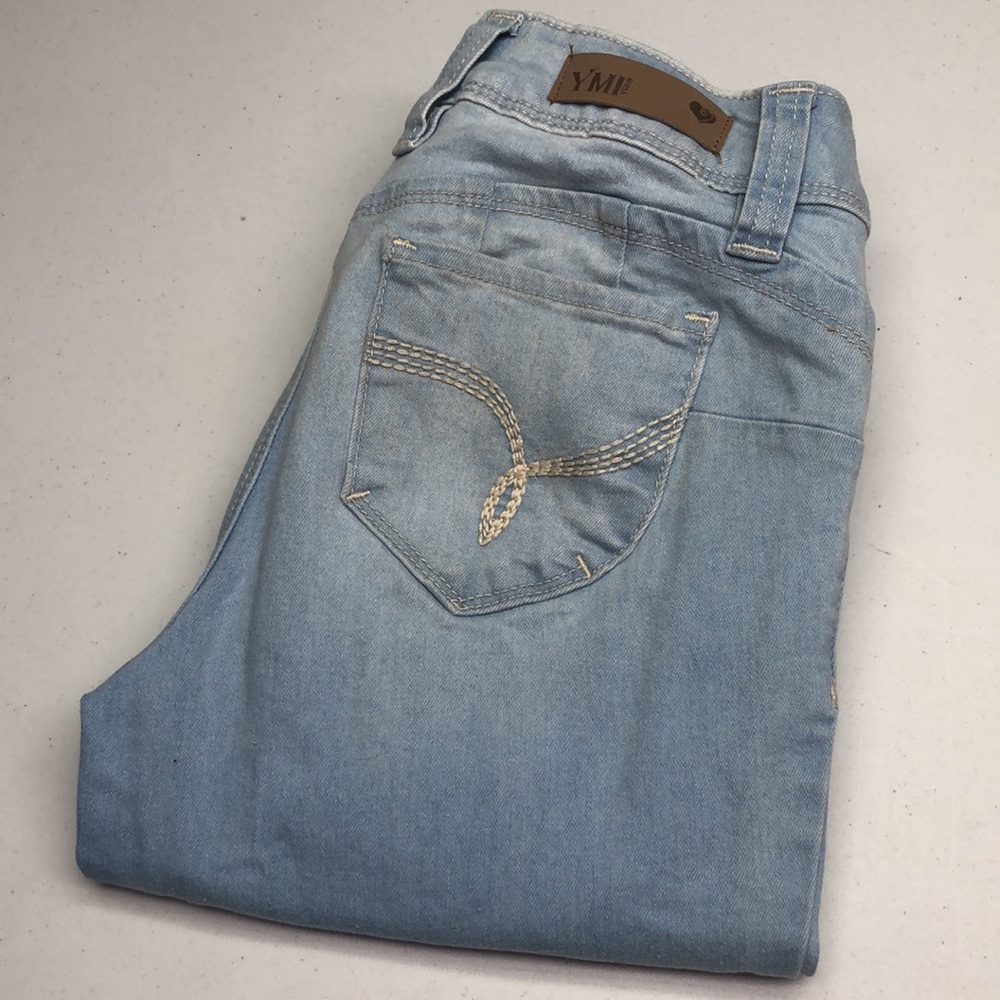YMI WANNA BETTER BUTT SKINNY JEANS 5/27x30 ⭐️